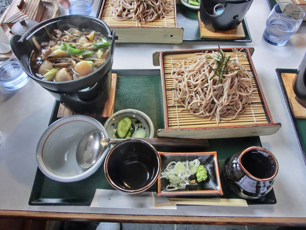 ちぇっと寄れ茶in山寺