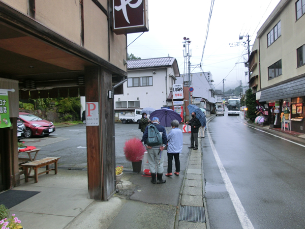 ちぇっと寄れ茶in山寺